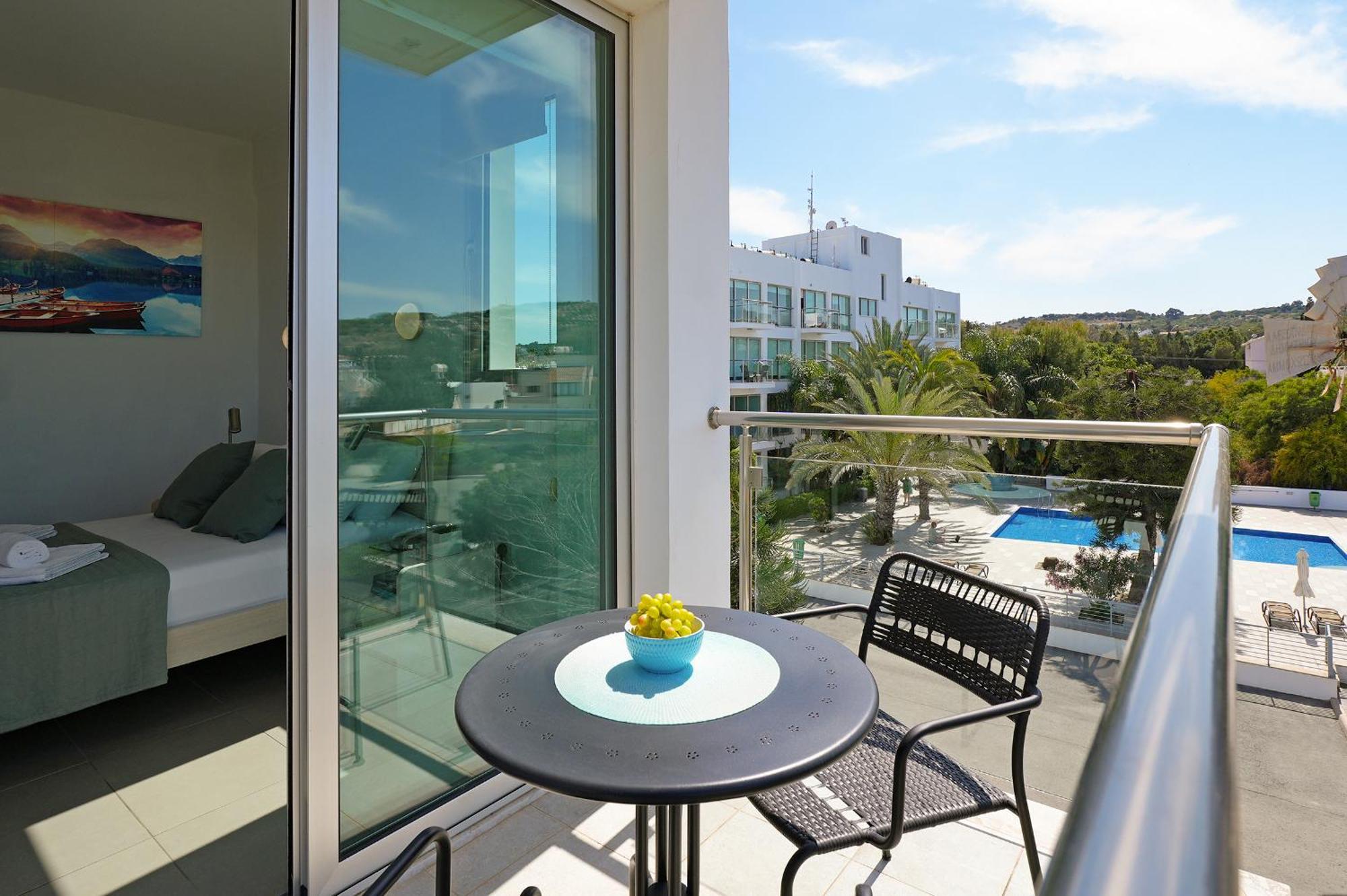 Apartment Victoria โปรทาราส ภายนอก รูปภาพ